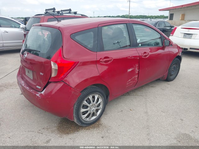 Nissan Versa