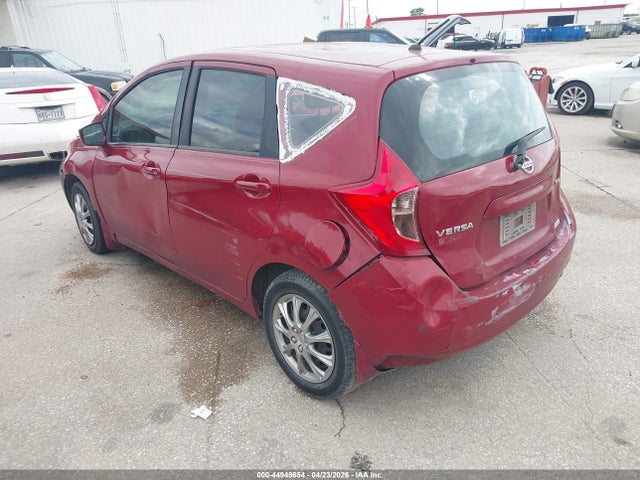 Nissan Versa
