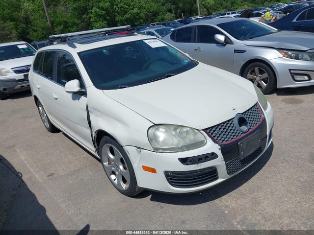 Salvage Volkswagen Jetta Image