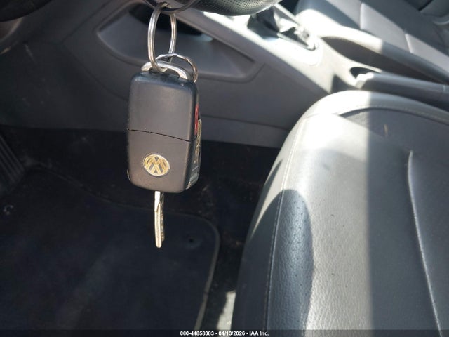 Volkswagen Jetta 2.5l Se