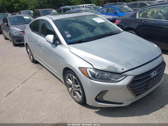 Salvage Hyundai ELANTRA Image
