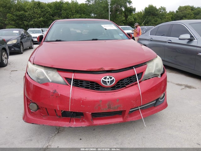 Toyota Camry Se
