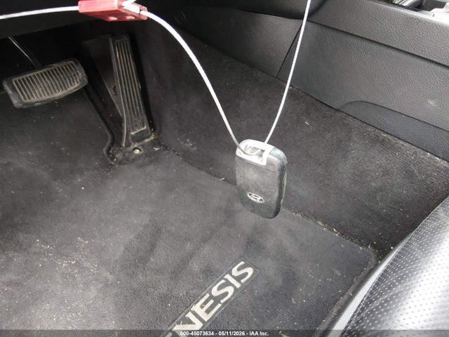 Hyundai Genesis 3.8