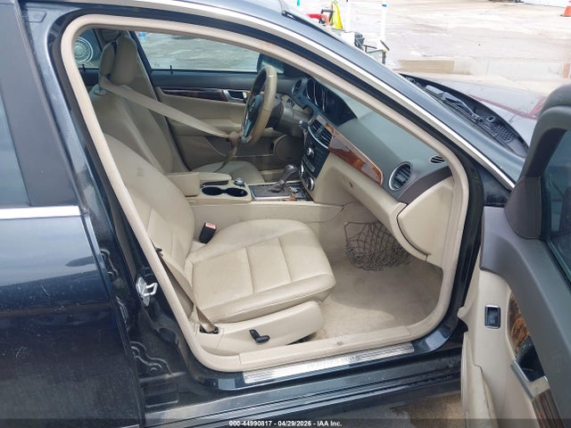 Mercedes-Benz C-Class Sport