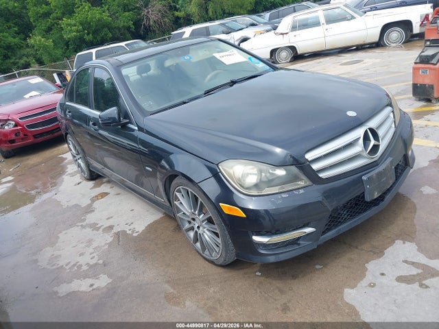 Salvage Mercedes-Benz C-Class Image