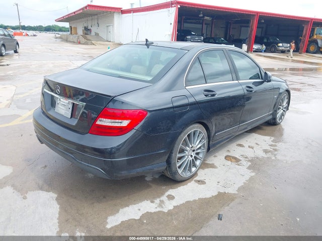 Mercedes-Benz C-Class Sport