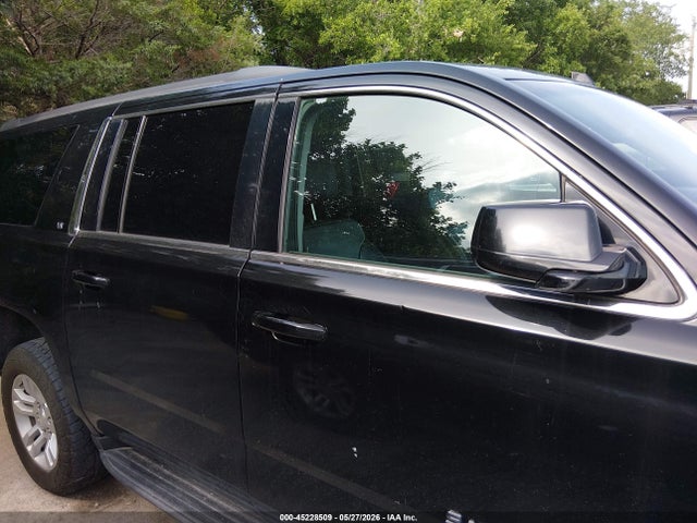 Chevrolet Suburban 4wd Lt
