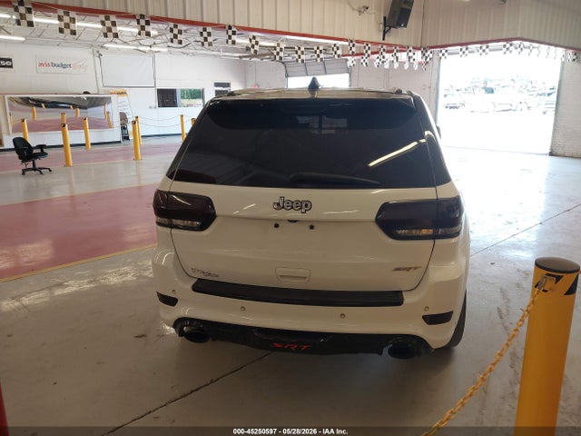 Jeep Grand Cherokee Srt 4x4