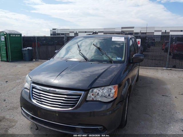 Chrysler Town & Country Touring