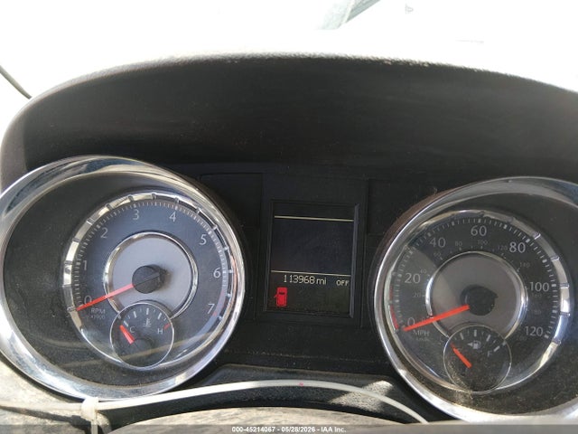 Chrysler Town & Country Touring