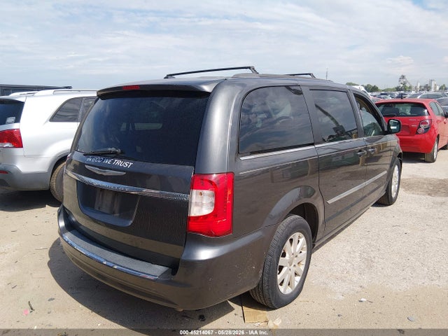 Chrysler Town & Country Touring