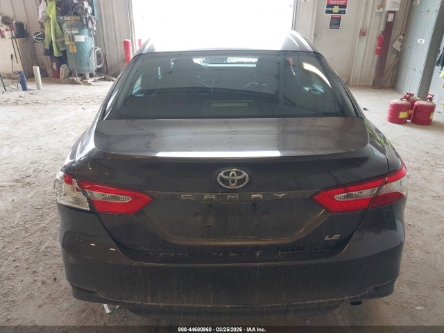 Toyota Camry Le