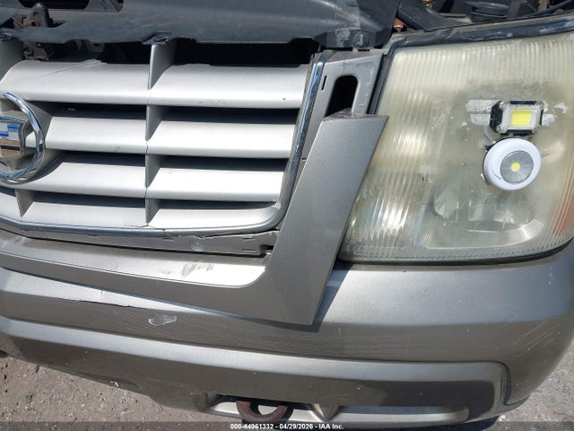 Cadillac Escalade Standard