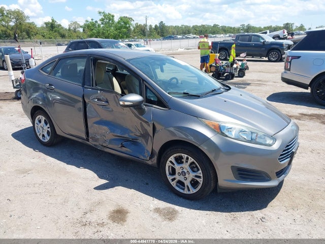 Salvage Ford Fiesta Image