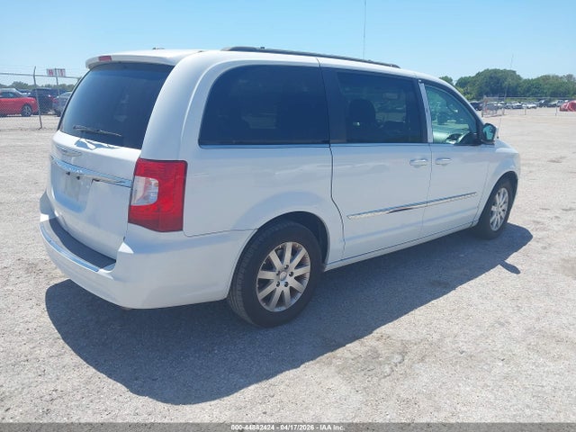 Chrysler Town & Country Touring