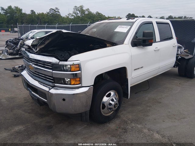 Salvage Chevrolet Silverado 3500 Image