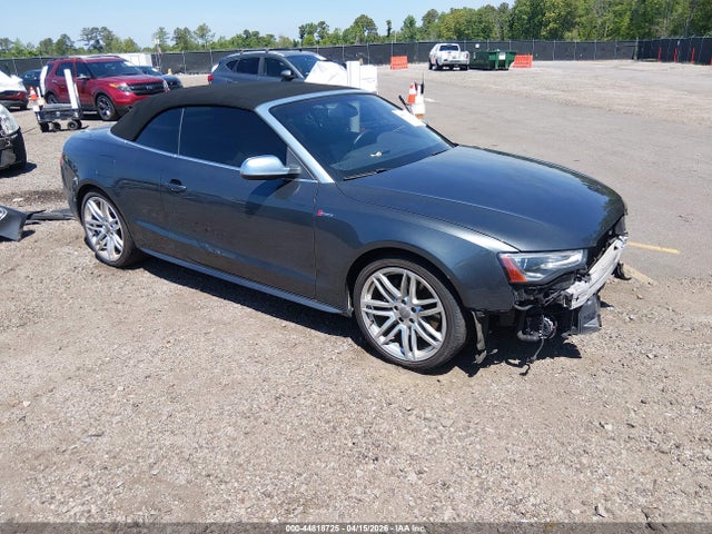 Salvage Audi S5 Image