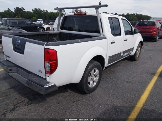 Nissan Frontier Sv