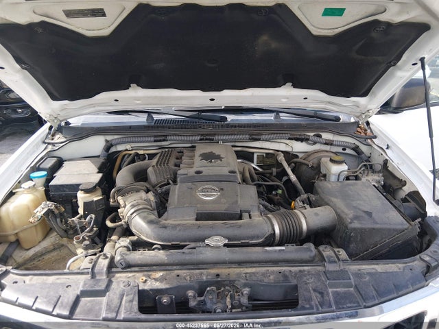 Nissan Frontier Sv