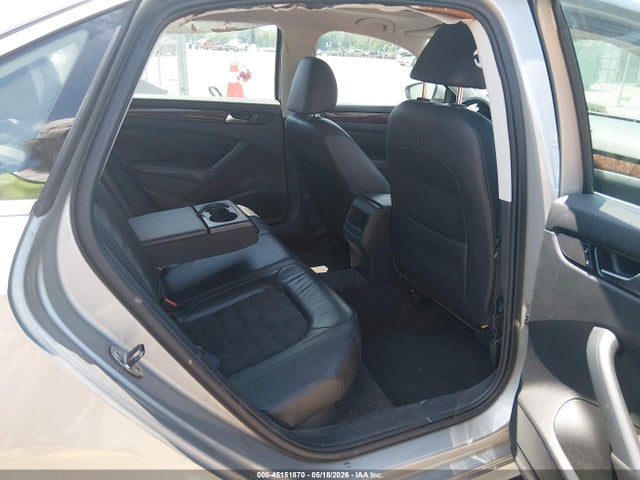 Volkswagen Passat 2.5l Sel Premium