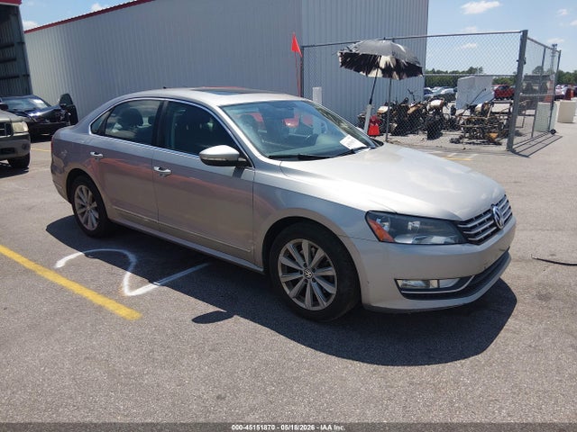 Salvage Volkswagen Passat Image
