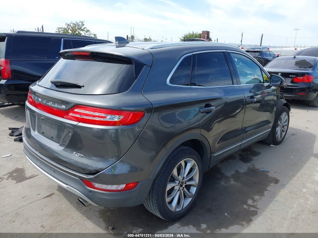 Lincoln MKC Select