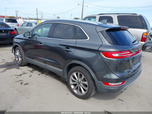 Lincoln MKC Select