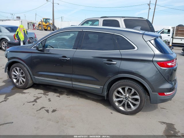 Lincoln MKC Select