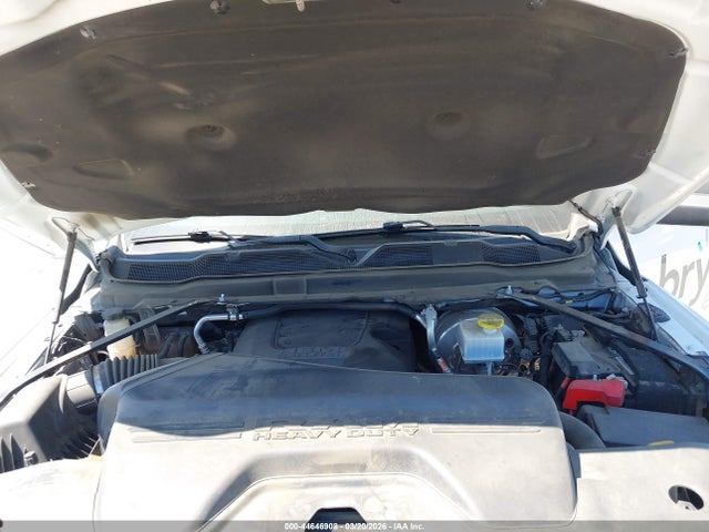 Ram 2500 Tradesman  4x4 8' Box