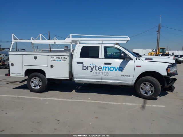 Ram 2500 Tradesman  4x4 8' Box