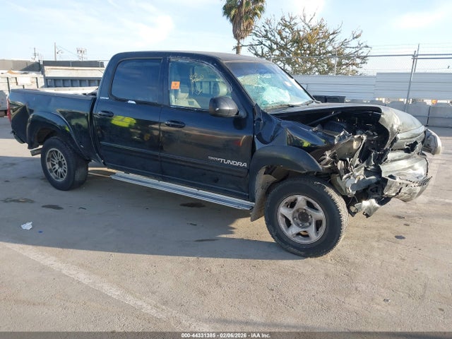 Salvage Toyota Tundra Image