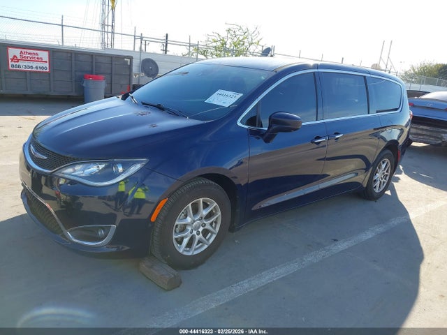 Chrysler Pacifica Touring