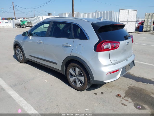 Kia Niro Lx
