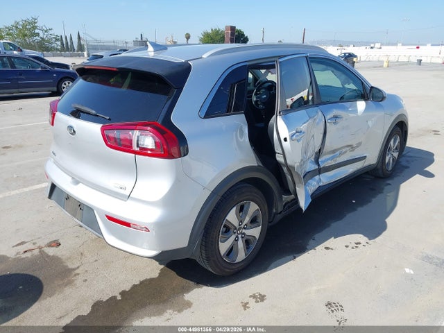 Kia Niro Lx
