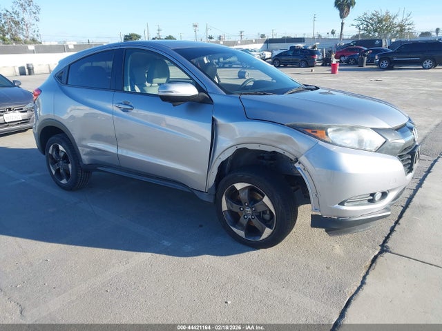 Salvage Honda HR-V Image