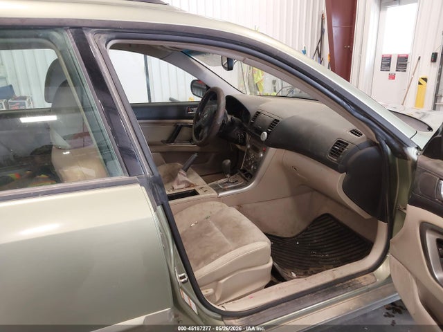 Subaru Outback 2.5i
