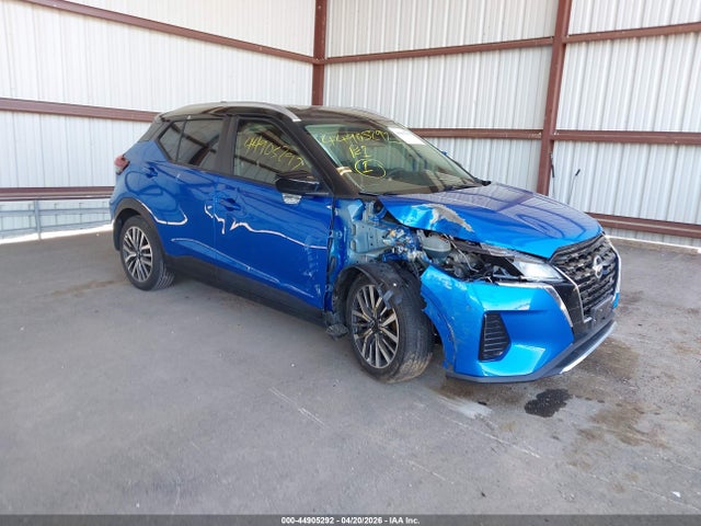 Salvage Nissan Kicks Image