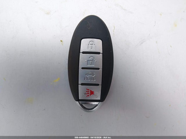 Nissan Pathfinder Platinum