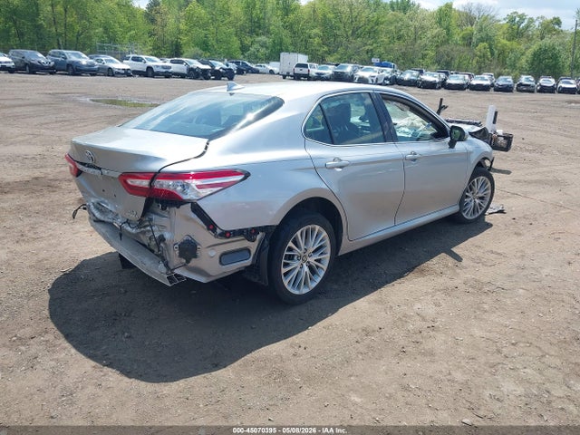 Toyota Camry Xle Hybrid