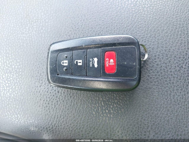 Toyota Camry Xle Hybrid