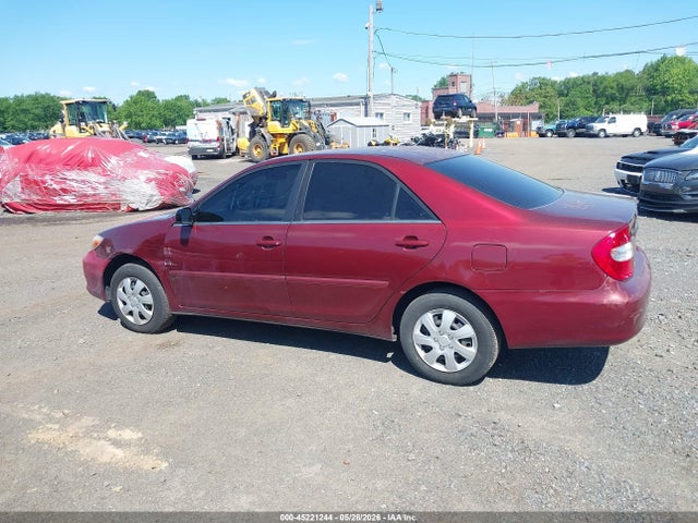 Toyota Camry Le