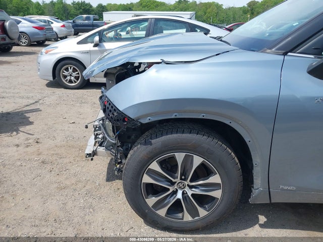 Toyota Highlander Hybrid Xle