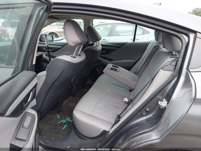Subaru Legacy Premium