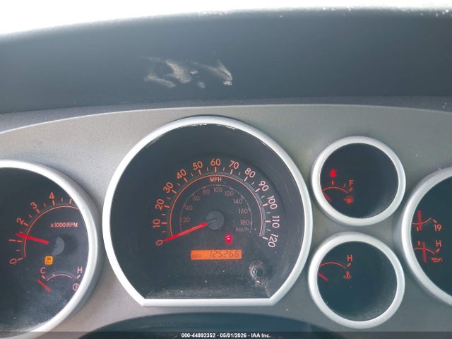 Toyota Tundra Grade 5.7l V8