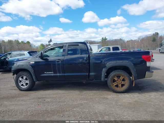 Toyota Tundra Grade 5.7l V8