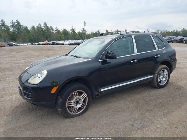 Porsche Cayenne V6