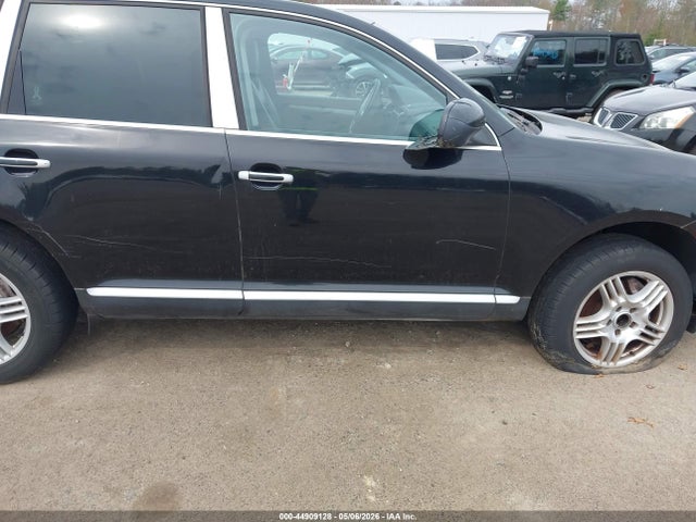 Porsche Cayenne V6