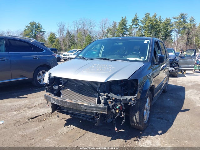 Dodge Grand Caravan Crew