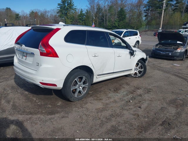 Volvo XC60 T6 R-design