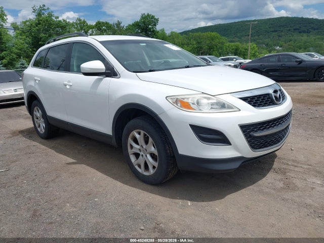 Salvage Mazda Cx Image